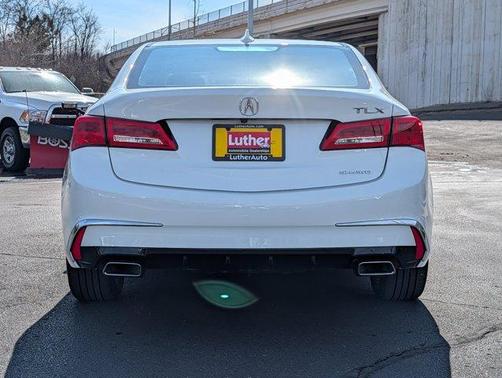Bellanova White Pearl 2018 Acura TLX V6 w/Technology Package