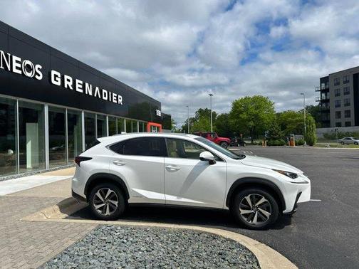 Eminent White Pearl 2019 Lexus NX 300h Base