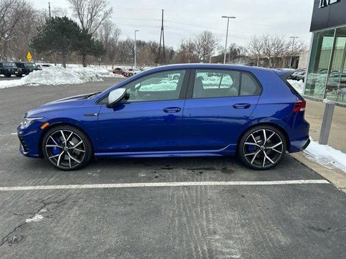 2024 Volkswagen Golf R 2.0T