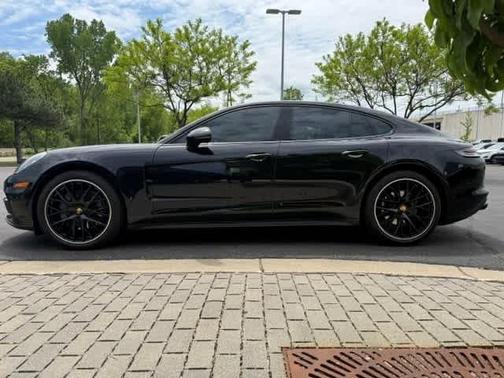 Black 2018 Porsche Panamera 4S