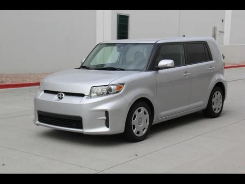 2012 Scion xB Release Series 9.0
