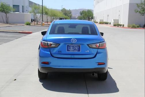 Blue 2018 Toyota Yaris iA Base