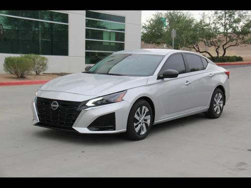 Silver 2024 Nissan Altima 2.5 S