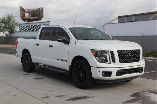2019 Nissan Titan SV