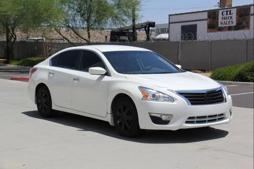 White 2015 Nissan Altima 2.5 S