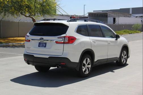 White 2025 Subaru Ascent Premium 7-Passenger