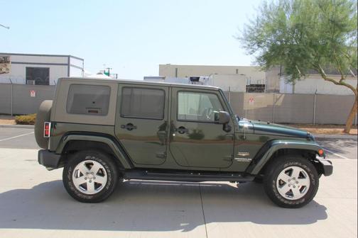 2010 Jeep Wrangler Unlimited Sahara