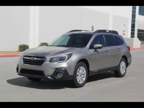 Tan 2018 Subaru Outback 2.5i Premium