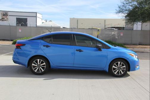 2024 Nissan Versa 1.6 S