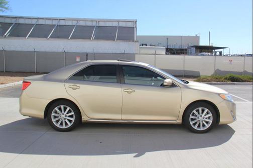 2012 Toyota Camry XLE