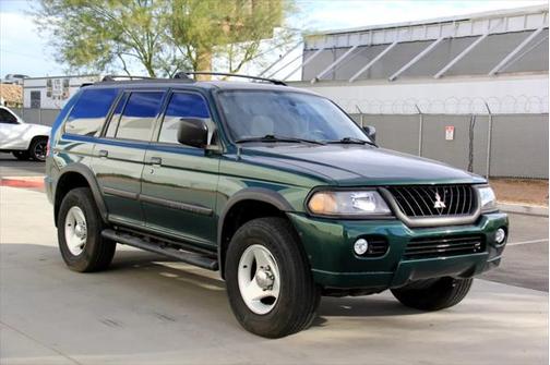 2000 Mitsubishi Montero Sport LS 4WD