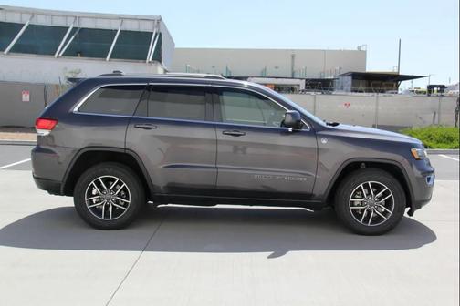 Gray 2020 Jeep Grand Cherokee North Edition 4WD