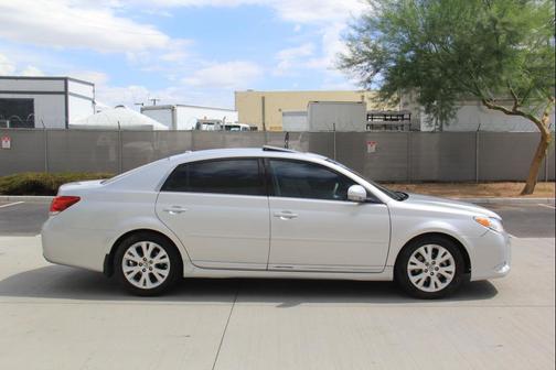 2011 Toyota Avalon Base