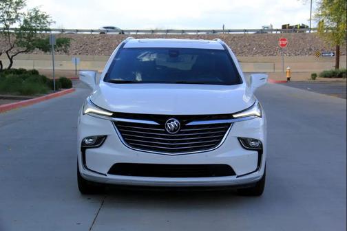 2024 Buick Enclave Essence FWD