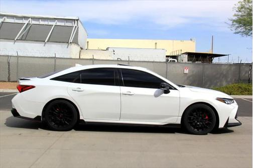 2020 Toyota Avalon TRD