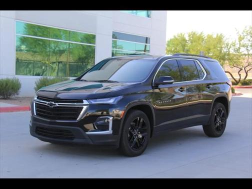 2022 Chevrolet Traverse LT Cloth