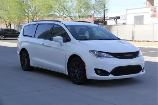 White 2020 Chrysler Pacifica Hybrid Touring L