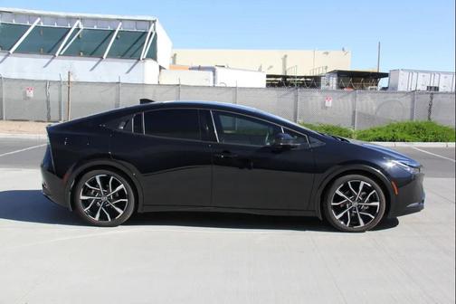 2025 Toyota Prius Plug-In Hybrid XSE Premium