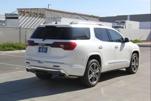 2018 GMC Acadia Denali