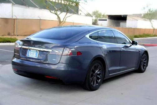 2017 Tesla Model S 60D