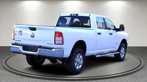 2023 RAM 2500 Tradesman Crew Cab SWB 4WD