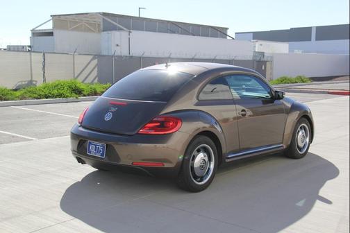 2012 Volkswagen Beetle 2.5L