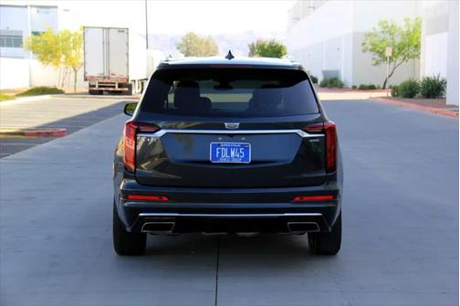 2022 Cadillac XT6 Premium Luxury FWD