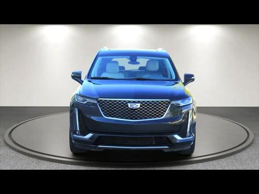 2022 Cadillac XT6 Premium Luxury FWD