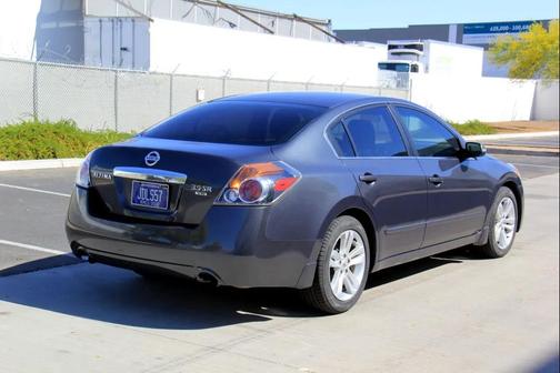 2011 Nissan Altima 3.5 SR