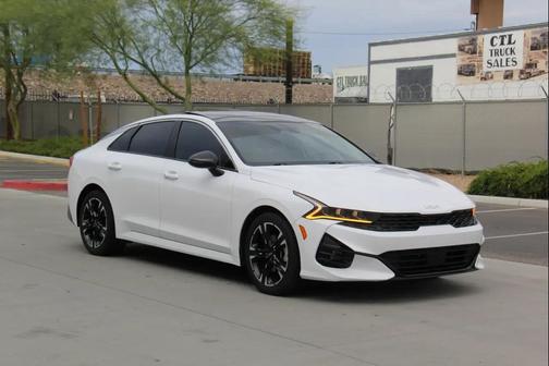 2022 Kia K5 GT-Line