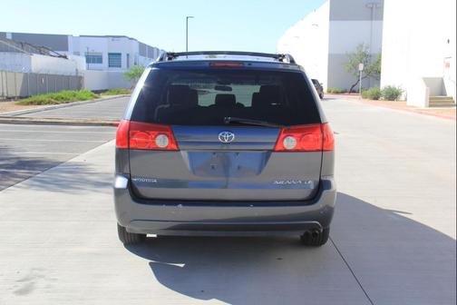 2007 Toyota Sienna LE