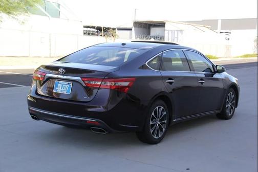Burgundy 2016 Toyota Avalon XLE Premium