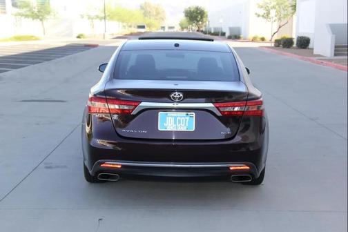 Burgundy 2016 Toyota Avalon XLE Premium