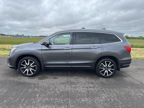 2019 Honda Pilot Touring 8-Passenger