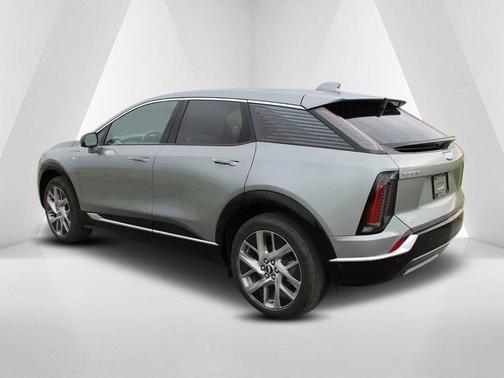 2026 Cadillac OPTIQ Premium Luxury