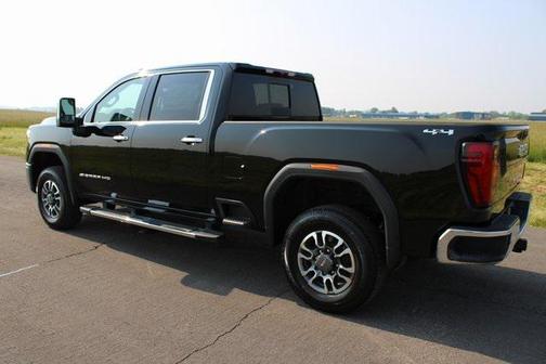 2025 GMC Sierra 2500 SLT