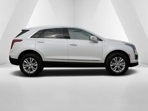 2025 Cadillac XT5 Luxury