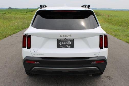 2023 Kia Sorento EX