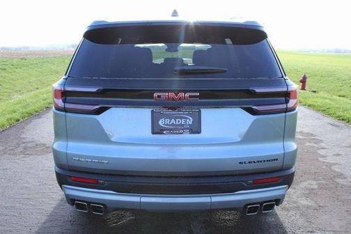 2025 GMC Acadia FWD Elevation