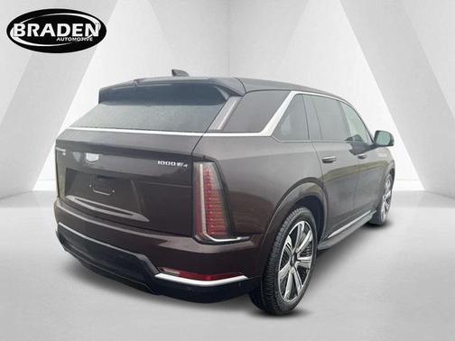 2025 Cadillac Escalade IQ Luxury 2