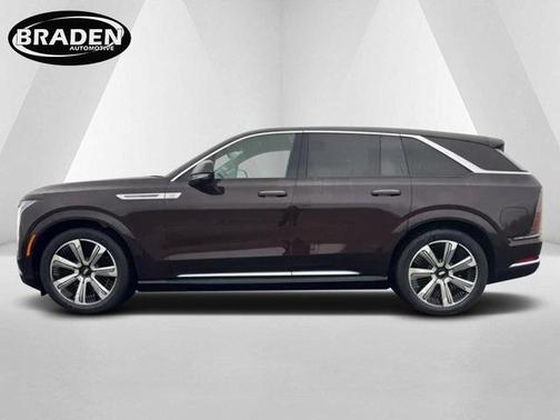 2025 Cadillac Escalade IQ Luxury 2
