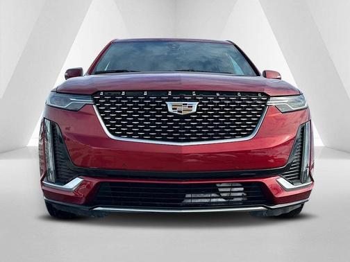 2022 Cadillac XT6 Luxury FWD