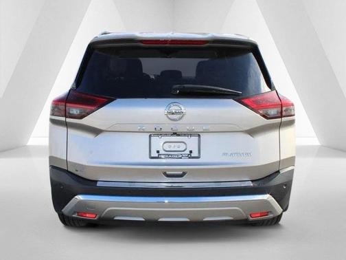 2022 Nissan Rogue Platinum