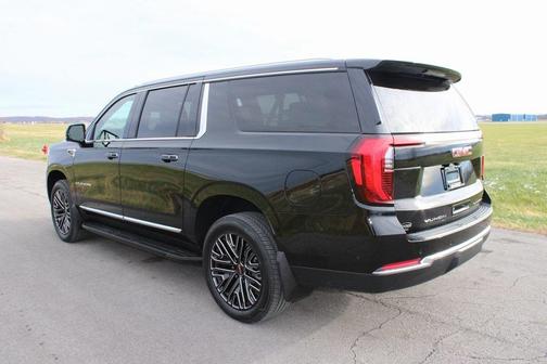 2026 GMC Yukon XL 4WD Elevation