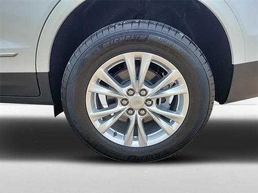 2024 Cadillac XT5 Luxury