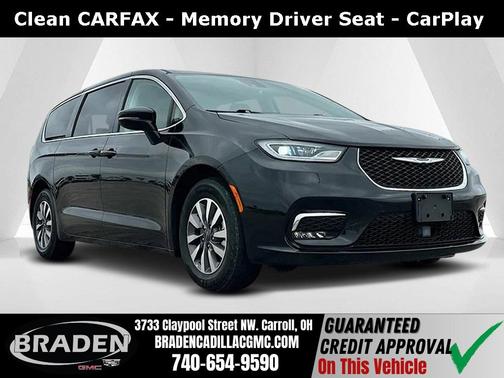 2024 Chrysler Pacifica Hybrid Select