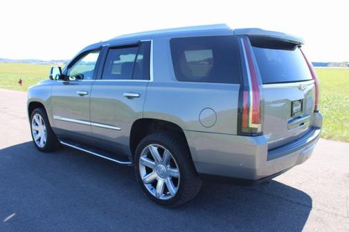 2018 Cadillac Escalade Premium Luxury