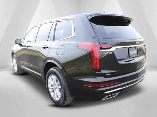 2025 Cadillac XT6 Luxury AWD