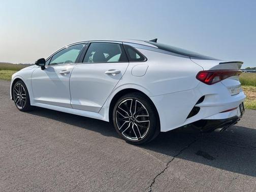 2023 Kia K5 GT