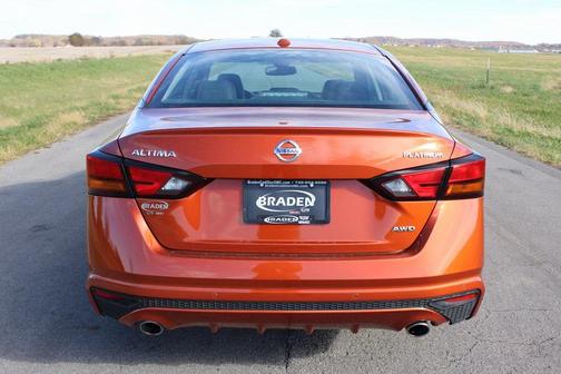 2022 Nissan Altima Platinum Intelligent AWD